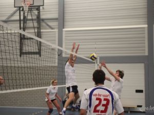 ua121110volleybaltoernooi125.JPG